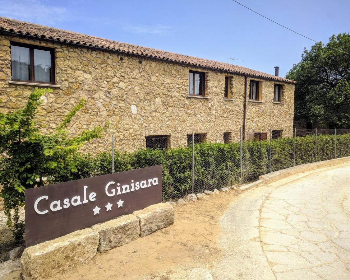 הוילה קאסטלמארה דל גולפו Casale Ginisara מראה חיצוני תמונה